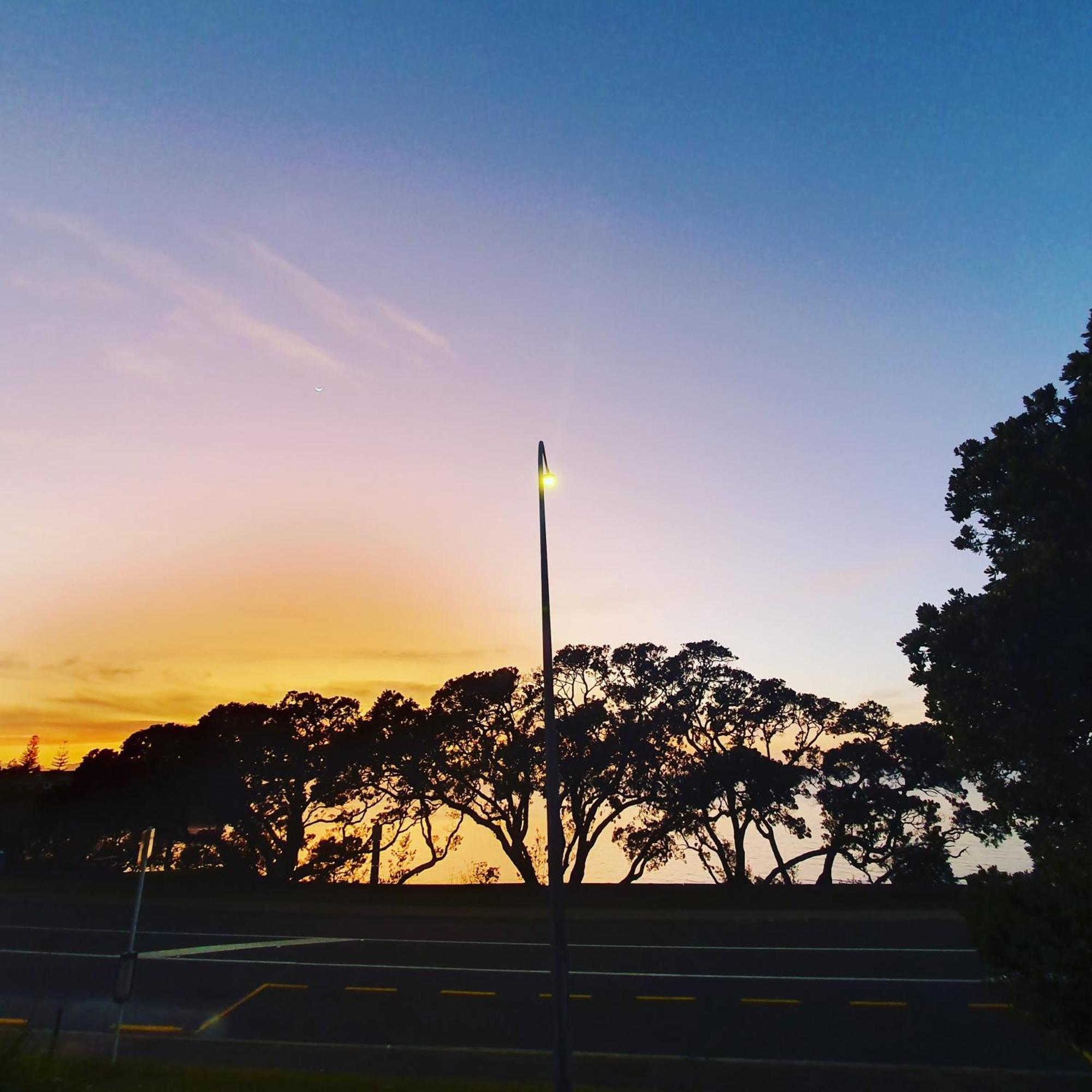 Whangaparaoa Lodge Экстерьер фото