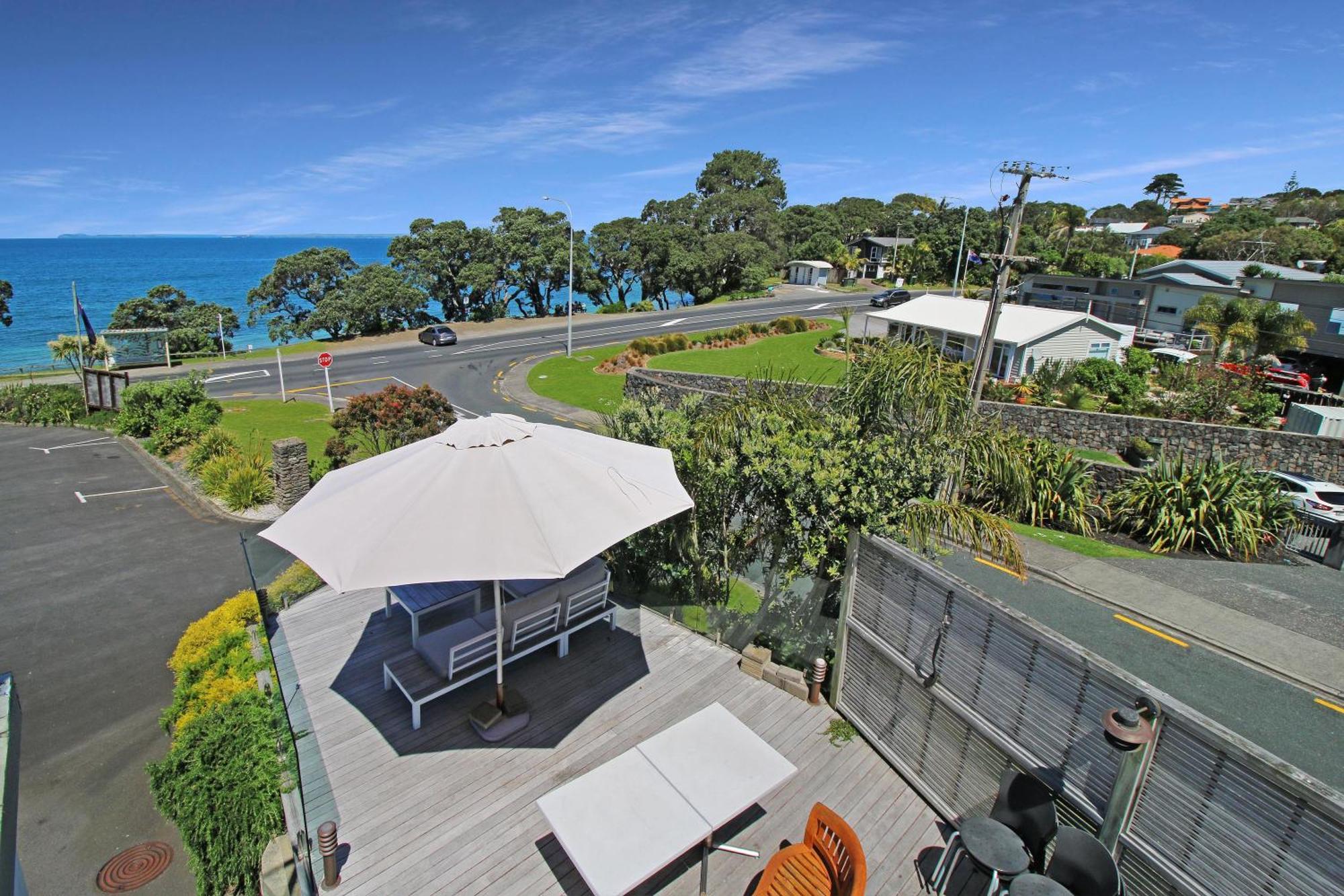 Whangaparaoa Lodge Экстерьер фото